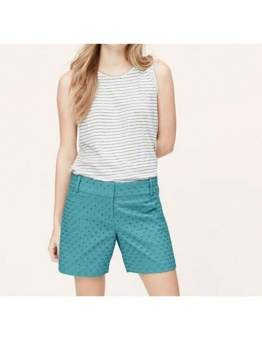 Ann Taylor LOFT 4" Short